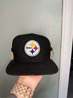 Pittsburgh Steelers New Era Stripe Trucker 9fifty SnapBack Hat One Size